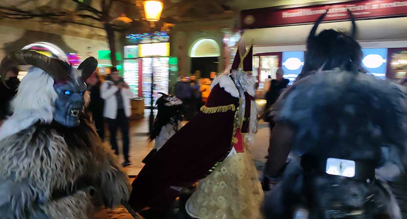 La Llegada del Krampus este año en el Adviento de Praga